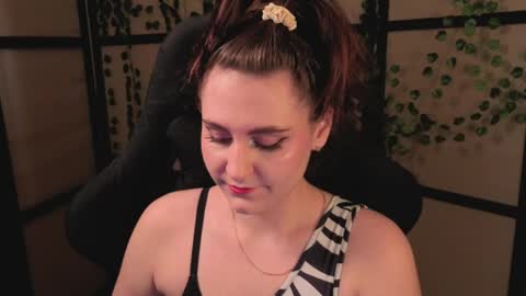 Diana online show from 4, 4, 2026