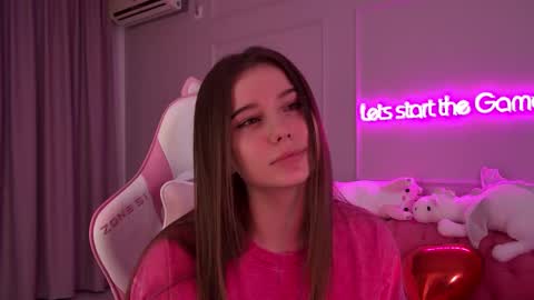 Diana online show from 16, 2, 2025