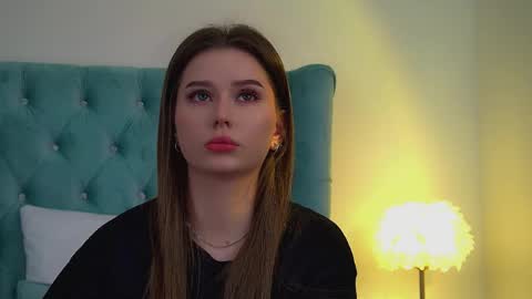Snapshot of dianabecker chatting on 10, 6, 2026 Diana online show from 10, 6, 2026