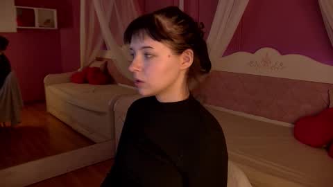 Snapshot of dianapittman chatting on 10, 11, 2025 DianaPittman online show from 10, 11, 2025