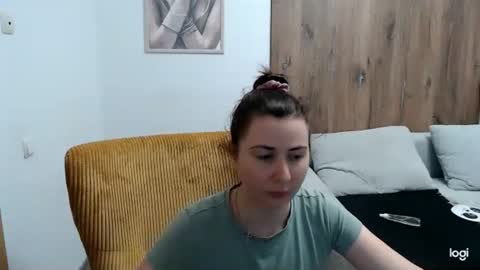 Snapshot of dianasmiey7 chatting on 10, 5, 2026 dianasmiey7 online show from 10, 5, 2026