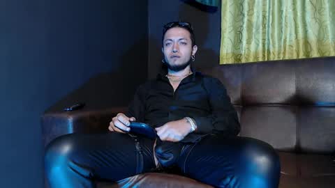DICAPRIO online show from 31, 5, 2026