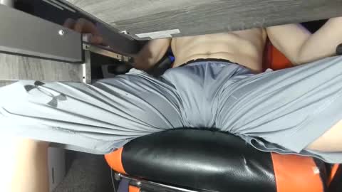 Dick And Muscle online show from 2, 2, 2025