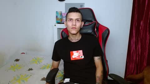 dick_monster23cm online show from 18, 12, 2024