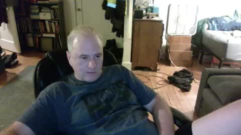 Snapshot of dickflasher5 chatting on 29, 12, 2024 Richard Fleischer online show from 29, 12, 2024