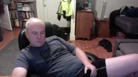 Snapshot of dickflasher5 chatting on 30, 12, 2024 Richard Fleischer online show from 30, 12, 2024