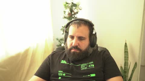 Snapshot of dicristalino chatting on 1, 12, 2024 Cristian Dipolino online show from 1, 12, 2024