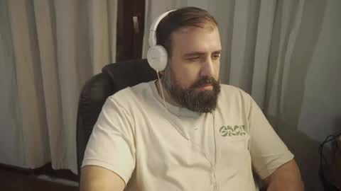 Snapshot of dicristalino chatting on 2, 6, 2026 Cristian Dipolino online show from 2, 6, 2026