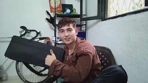 Snapshot of diegorogue_ chatting on 31, 12, 2024 Diego rogue online show from 31, 12, 2024