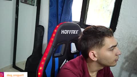 Snapshot of diegorogue_ chatting on 7, 3, 2025 Diego rogue online show from 7, 3, 2025