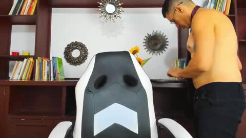 diegowesker online show from 1, 2, 2025