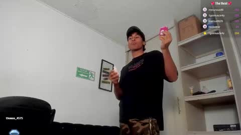 Snapshot of diegsz_ chatting on 18, 2, 2025 diego online show from 18, 2, 2025