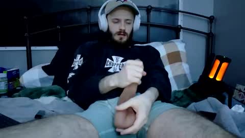 digbicknik online show from 5, 3, 2025