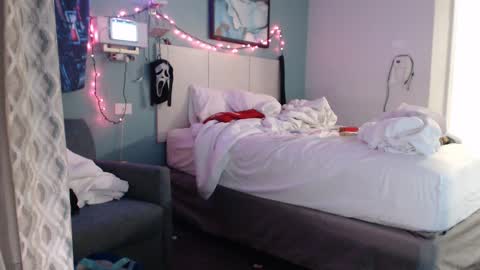 Digital Dust online show from 5, 10, 2025