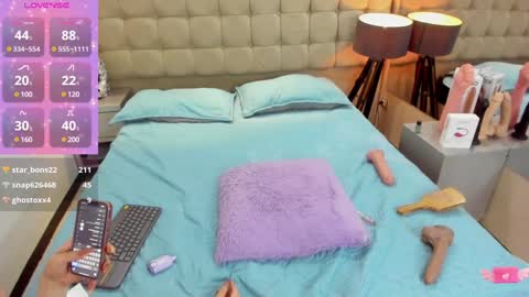 Snapshot of diiana_miller chatting on 7, 12, 2024 Diiana miller online show from 7, 12, 2024