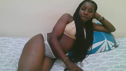 Snapshot of dijahot chatting on 15, 9, 2025 Dijah online show from 15, 9, 2025