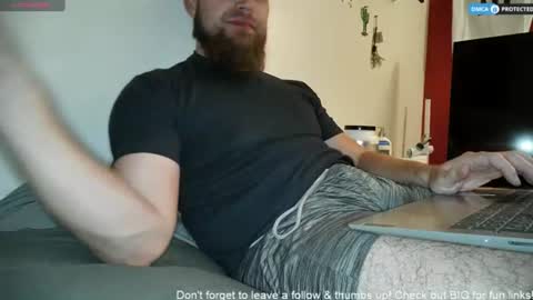 Snapshot of dikdowndaddy chatting on 15, 6, 2026 Daddy online show from 15, 6, 2026