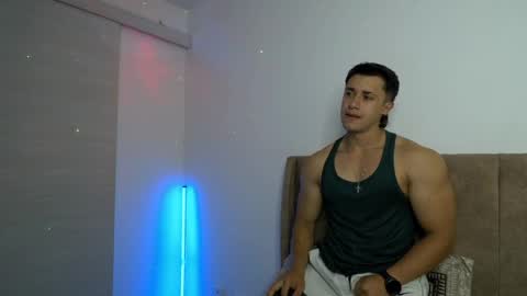 Snapshot of dilan_coy chatting on 8, 5, 2026 Dilan Coy online show from 8, 5, 2026