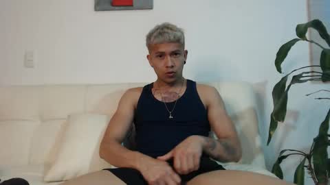 dilanxxx8888 online show from 13, 11, 2025