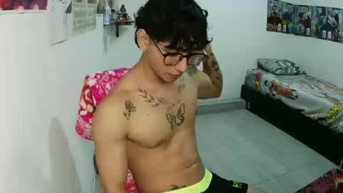 Snapshot of dillom420 chatting on 9, 1, 2026 dillom420 online show from 9, 1, 2026