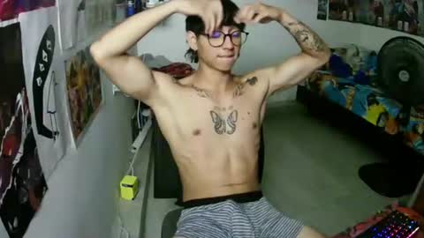 Snapshot of dillom420 chatting on 13, 7, 2026 dillom420 online show from 13, 7, 2026