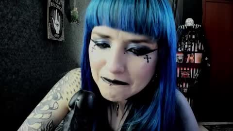 Snapshot of dimmuanddarkness chatting on 8, 3, 2025 dimmuanddarkness online show from 8, 3, 2025