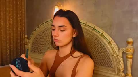 Dina and ill be glad to be here with you follow to me  online show from 15, 12, 2025