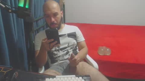 Snapshot of dinchtcams chatting on 7, 2, 2025 Dincht online show from 7, 2, 2025