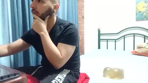 Dincht online show from 23, 5, 2026