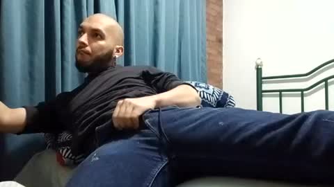 Snapshot of dinchtcams chatting on 7, 7, 2026 Dincht online show from 7, 7, 2026