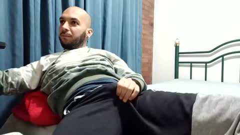 Snapshot of dinchtcams chatting on 24, 7, 2026 Dincht online show from 24, 7, 2026