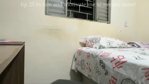 dinhoo14 online show from 4, 11, 2025