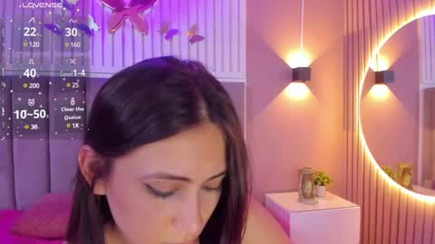 Cristal  online show from 15, 1, 2025