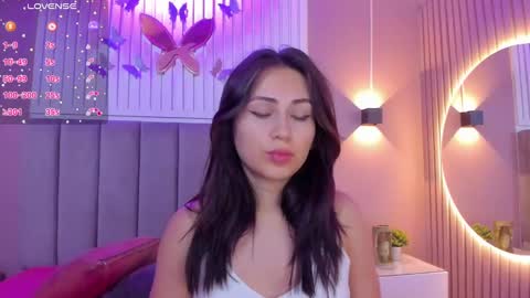 Cristal  online show from 5, 2, 2025