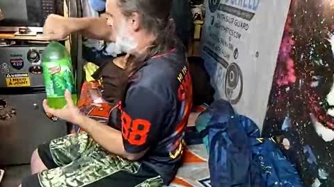 dirtmcgirt82 online show from 8, 2, 2026