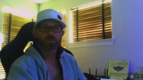 dirtrider15 online show from 4, 3, 2025