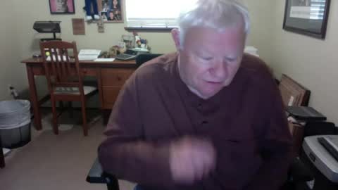 Snapshot of dirtrider195080438 chatting on 7, 7, 2026 dirtrider195080438 online show from 7, 7, 2026