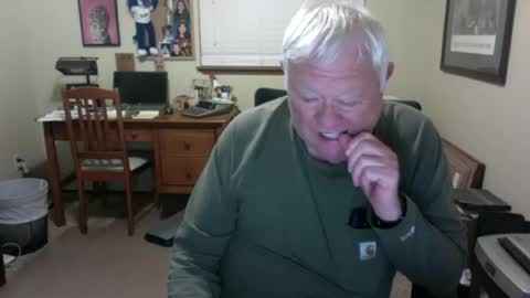 Snapshot of dirtrider195080438 chatting on 13, 7, 2026 dirtrider195080438 online show from 13, 7, 2026