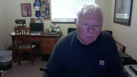 Snapshot of dirtrider195080438 chatting on 15, 7, 2026 dirtrider195080438 online show from 15, 7, 2026