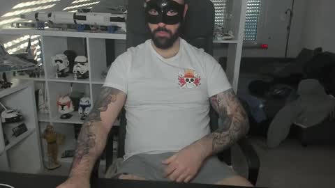 Robert online show from 14, 1, 2025