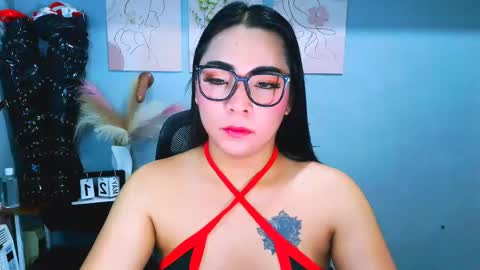 Snapshot of dirtygirls_grace chatting on 22, 5, 2026 grace online show from 22, 5, 2026