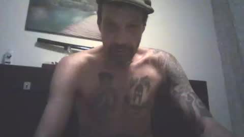 Snapshot of dirtyroccoxxx chatting on 8, 7, 2026 DIRTYROCCOJENNY online show from 8, 7, 2026