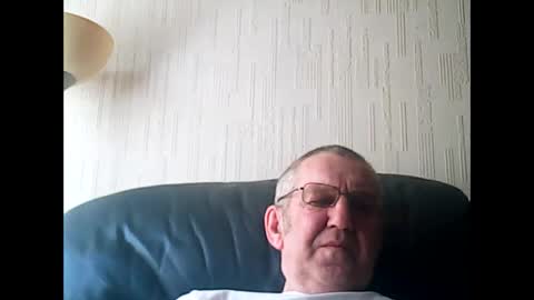 Snapshot of discovery63 chatting on 5, 6, 2026 discovery63 online show from 5, 6, 2026