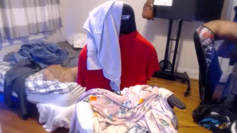 Snapshot of disr3sp3ctfully_dipp3d chatting on 5, 5, 2026 Your Best Worst Nightmare online show from 5, 5, 2026
