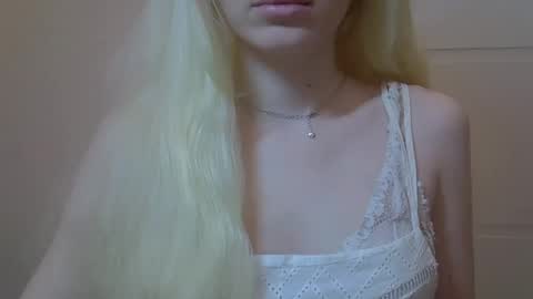 DitaMilton online show from 2, 2, 2026