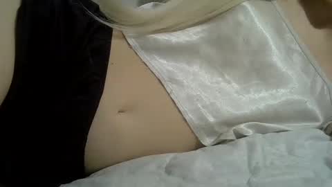 Snapshot of ditamilton chatting on 27, 7, 2026 DitaMilton online show from 27, 7, 2026