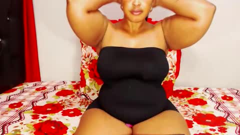 Snapshot of divinebooty93 chatting on 30, 9, 2025 divinebooty93 online show from 30, 9, 2025