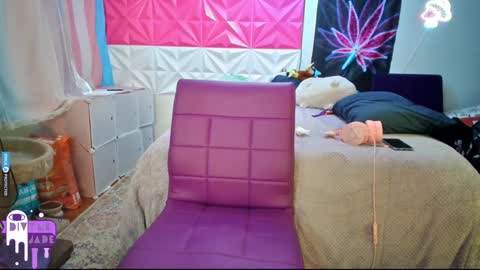 Jade Divyne online show from 10, 12, 2024