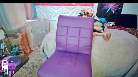 Jade Divyne online show from 15, 12, 2024