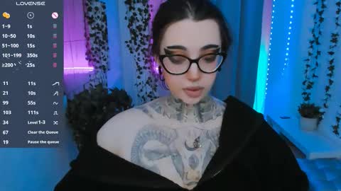 dixipixi_ online show from 8, 3, 2026